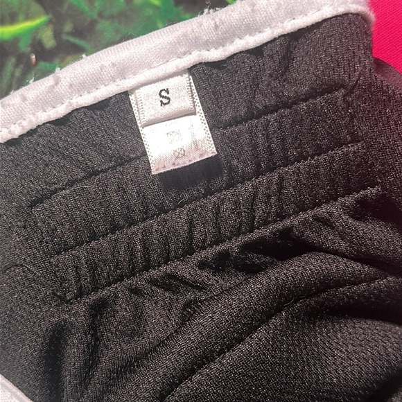 Joy Daog Female Dog Diapers for Small Dogs,3 Pack Reusable Washable Premium - Picture 6 of 16